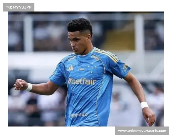 多特新援普拉特斯专访吐露雄心 渴望成长为世界最佳边卫